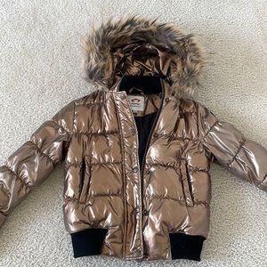 Appaman coat size 6. Shiny copper color